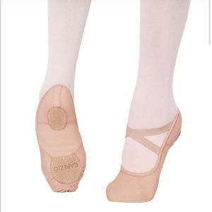 Capezio hanami ballet shoe size 7.5